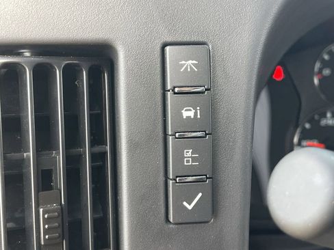 New 2025 GMC Savana 2500 Extended w/ Driver Convenience Package image 19