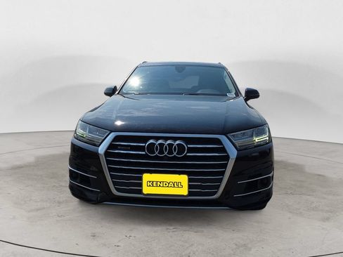 Used 2019 Audi Q7 3.0T Premium Plus w/ Premium Plus Package AWD/4WD image 2