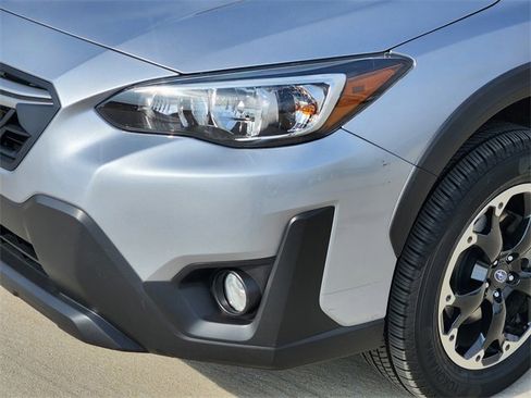 Certified 2023 Subaru Crosstrek 2.0i Premium image 9