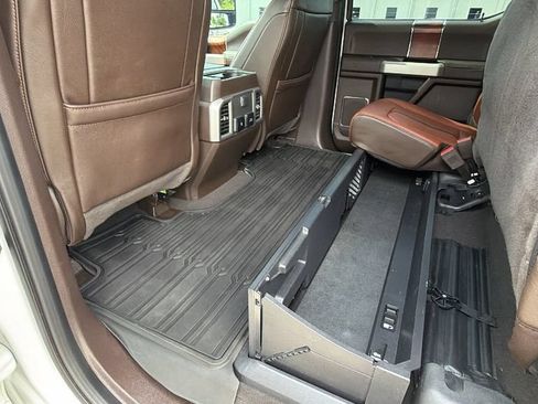 Used 2022 Ford F250 King Ranch w/ King Ranch Ultimate Package AWD/4WD image 28