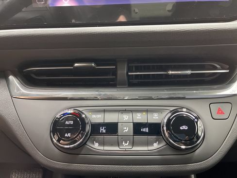 New 2026 Buick Envista Sport Touring w/ Convenience I Package FWD image 15