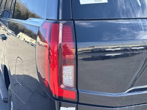 New 2026 Ford Expedition Active RWD image 10