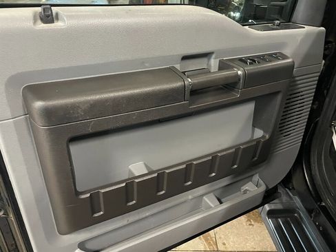 Used 2013 Ford F250 XL w/ PWR Equipment Group image 20