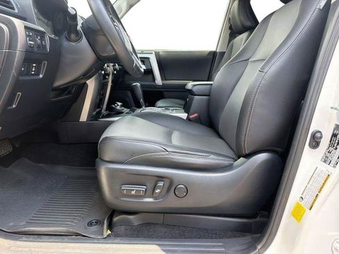 Used 2021 Toyota 4Runner SR5 Premium w/ Moonroof Package AWD/4WD image 7