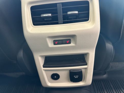 Used 2024 Ford Edge Titanium w/ Equipment Group 301A AWD/4WD image 14