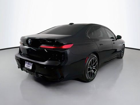 New 2026 BMW 740i xDrive AWD/4WD image 5