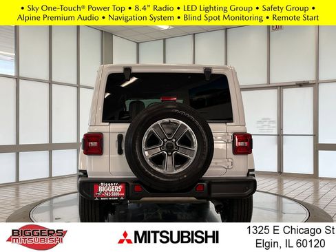 Used 2021 Jeep Wrangler Unlimited Sahara image 7