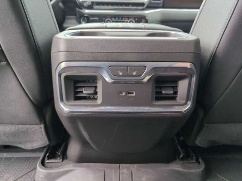 Used 2023 Chevrolet Silverado 1500 High Country w/ High Country Premium Package AWD/4WD image 30