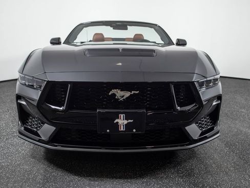 Used 2025 Ford Mustang GT Premium RWD image 15