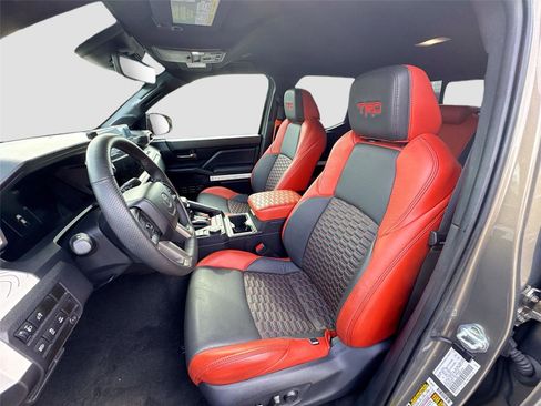 Used 2024 Toyota Tacoma TRD Sport w/ TRD Sport Upgrade Package image 14