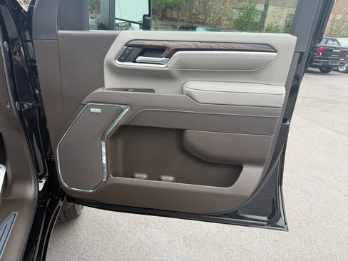 New 2026 GMC Sierra 2500 SLT w/ Max Trailering Package image 23