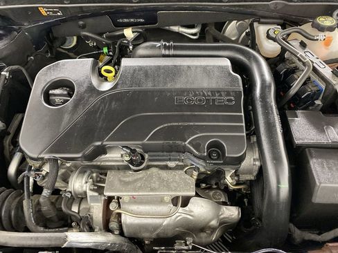 Certified 2022 Chevrolet Malibu LS w/ LPO, Convenience Package 1 image 30