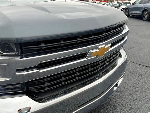 Used 2021 Chevrolet Silverado 1500 LT image 31