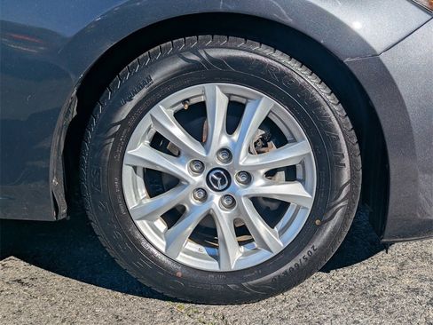 Used 2016 MAZDA MAZDA3 i Touring w/ Popular Equipment Package image 12