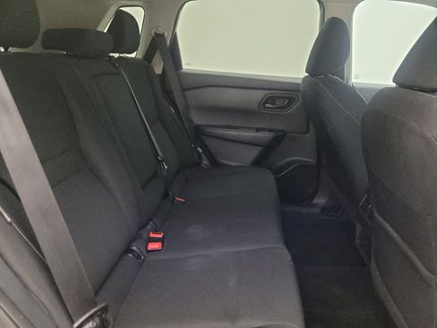Used 2024 Nissan Rogue S AWD/4WD image 19