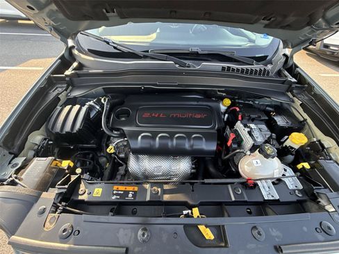 Used 2016 Jeep Renegade Sport w/ Power & Air Group AWD/4WD image 34