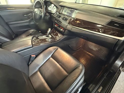 Used 2013 BMW 528i Sedan image 16