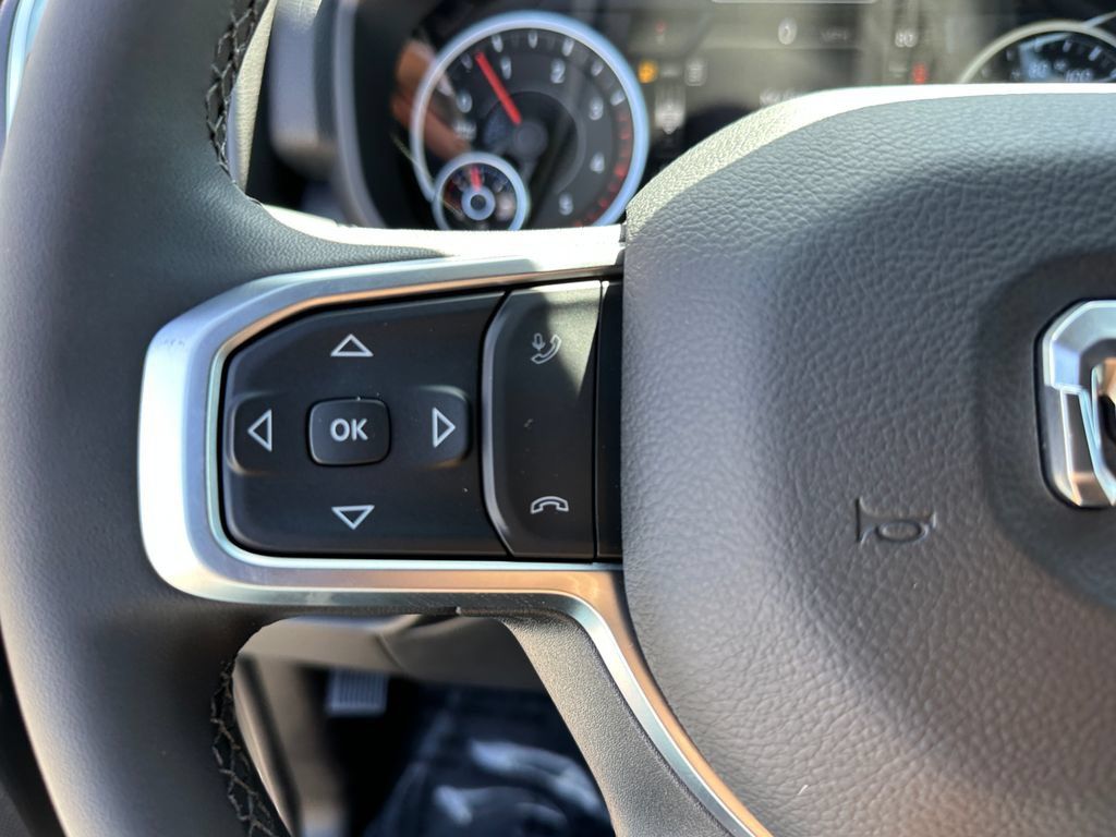 New 2026 RAM 3500 Big Horn AWD/4WD image 22