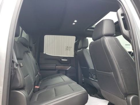 Used 2021 Chevrolet Silverado 1500 High Country w/ Safety Package II image 12
