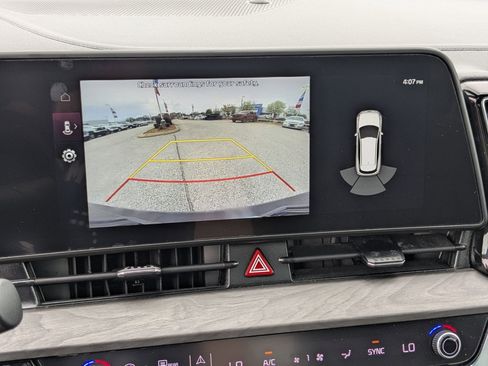 Used 2023 Kia Sportage X-Line w/ X-Line Premium Package image 17