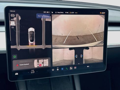 Used 2023 Tesla Model 3 Standard Range RWD image 10