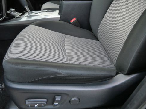 Certified 2024 Toyota 4Runner SR5 image 21