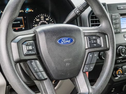 Used 2018 Ford F150 XL w/ Equipment Group 101A Mid AWD/4WD image 19
