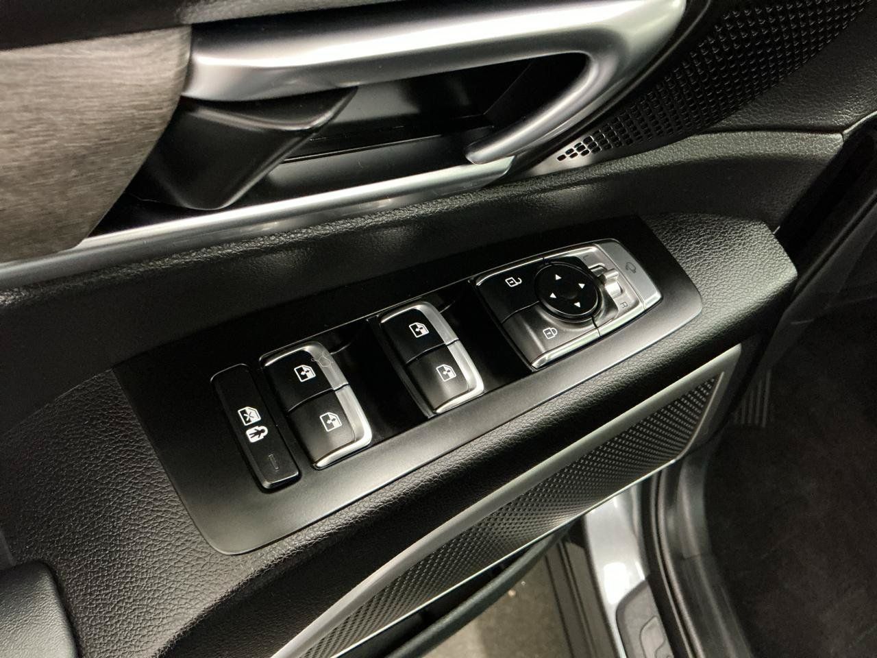 Used 2021 Kia Telluride EX w/ EX Premium Package AWD/4WD image 18