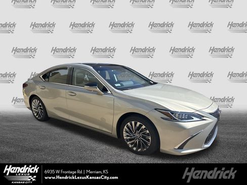 Used 2025 Lexus ES 350 w/ Accessory Package (Z2) FWD image 1