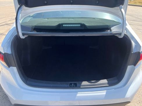 Used 2024 Toyota Corolla LE FWD image 14