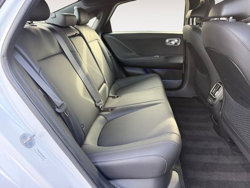 Certified 2024 Hyundai Ioniq 6 Limited image 18