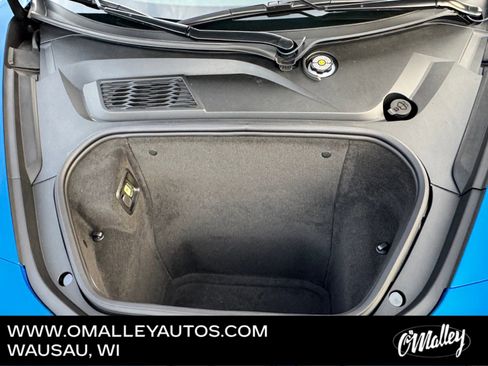 Used 2025 Chevrolet Corvette Stingray Coupe w/ Z51 Performance Package image 23