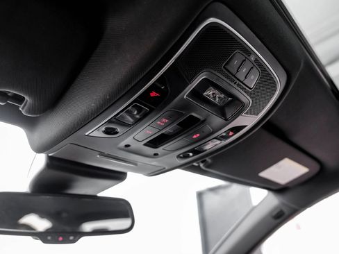 Used 2018 Audi S6 Prestige image 40