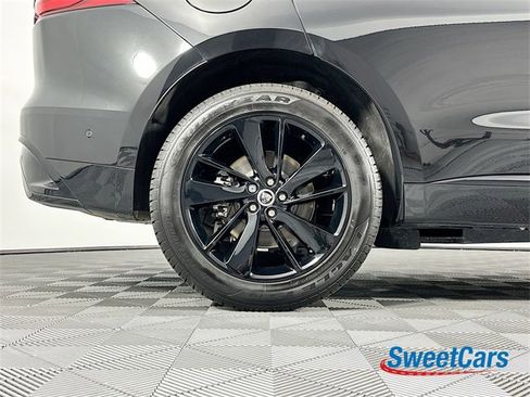 Used 2025 Jaguar F-PACE R-Dynamic S image 52