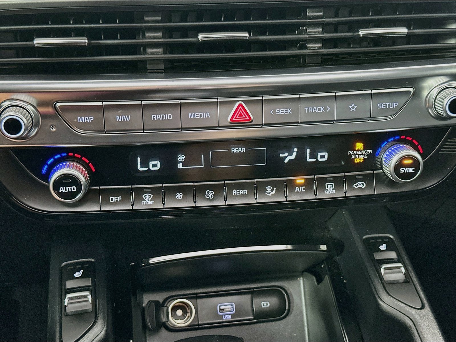 Used 2022 Kia Telluride S AWD/4WD image 16
