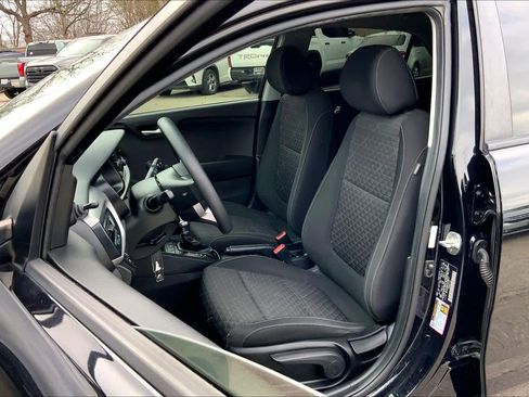 Used 2018 Kia Rio LX image 8