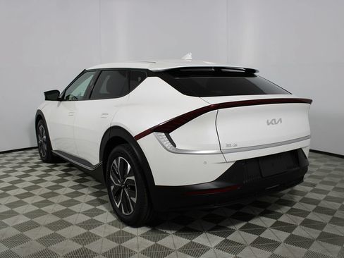 Used 2024 Kia EV6 Light RWD image 27