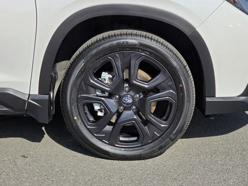 Certified 2023 Subaru Ascent Onyx Edition w/ Popular Package - Onyx image 6