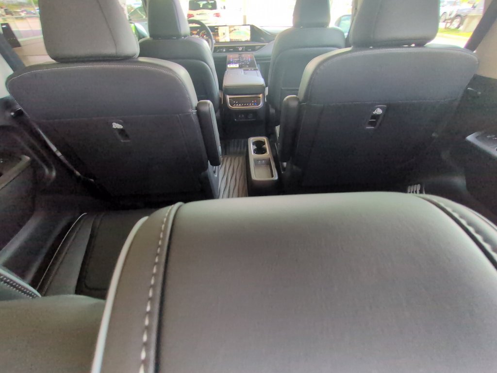 New 2027 INFINITI QX80 Luxe RWD image 32