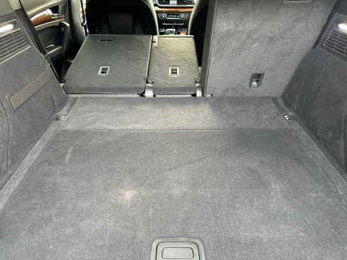 Used 2023 Audi Q5 2.0T Premium w/ Convenience Package image 15