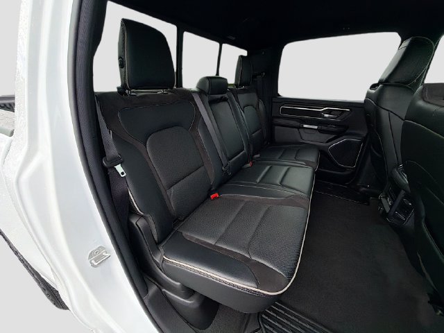 Used 2023 RAM 1500 Laramie AWD/4WD image 29