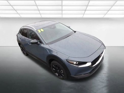 Used 2024 MAZDA CX-30 AWD 2.5 S w/ Preferred Package image 2