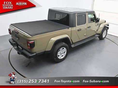 Used 2020 Jeep Gladiator Sport w/ Quick Order Package 24S AWD/4WD image 28