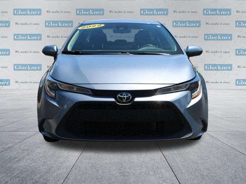 Used 2022 Toyota Corolla LE FWD image 2