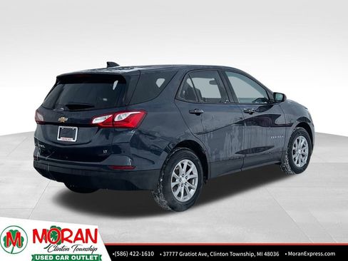 Used 2019 Chevrolet Equinox LS w/ LS Convenience Package image 5