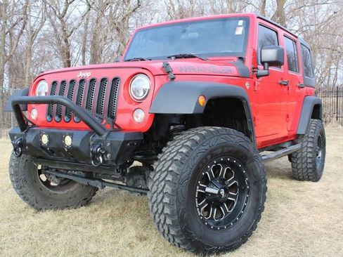 Used 2015 Jeep Wrangler Unlimited Sport w/ Connectivity Group image 9