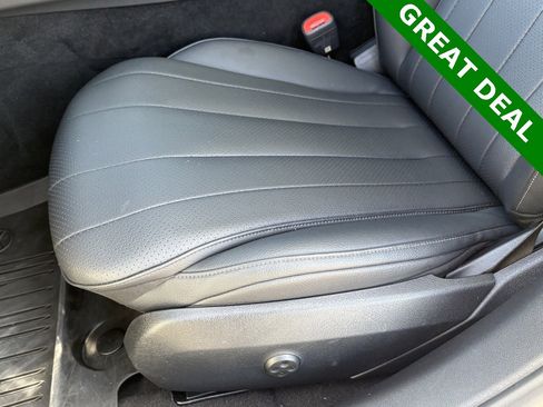 Used 2025 Mercedes-Benz E 350 E 350 image 27