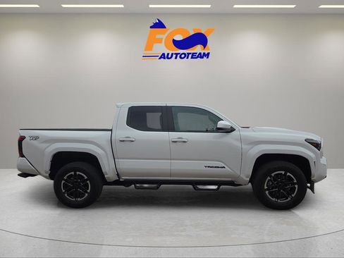 New 2026 Toyota Tacoma TRD Sport RWD image 5