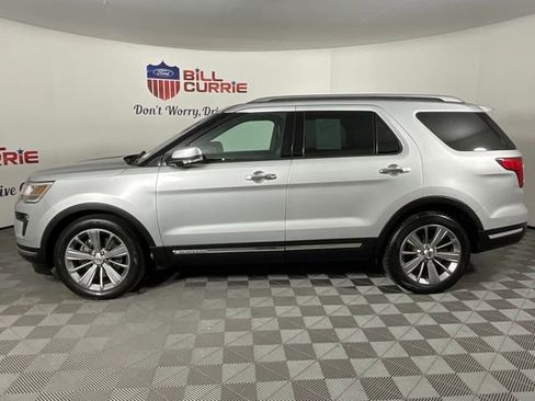 Certified 2018 Ford Explorer Limited image 6