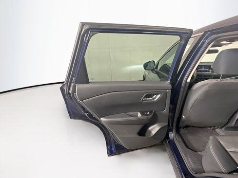 Used 2026 Nissan Rogue SV AWD/4WD image 25